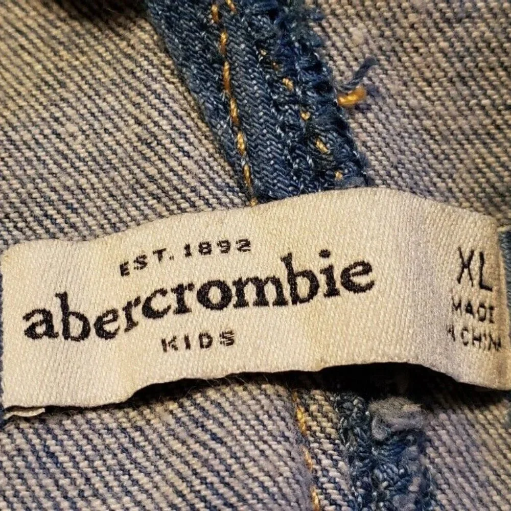 Abercrombie Kids Denim Overall Shorts Girls Size: XL